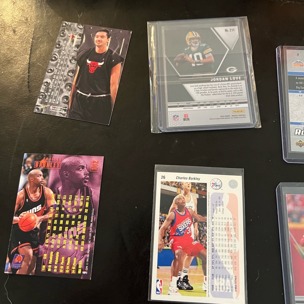 Basketball and football ball cards. - Picture 3 of 6
